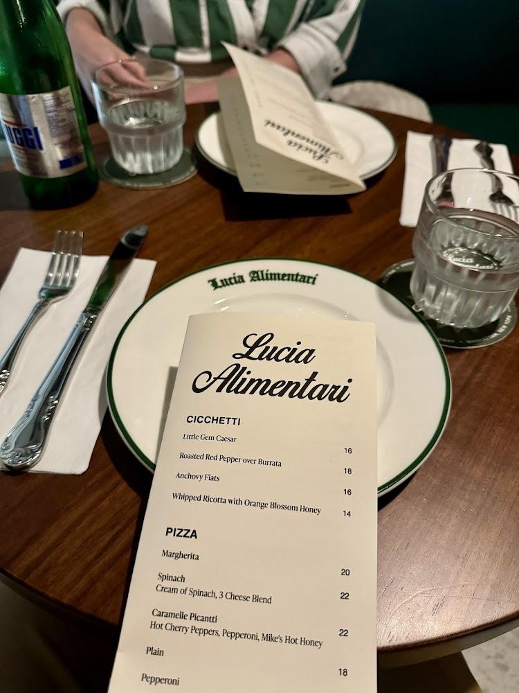 Lucia Alimentari Americano